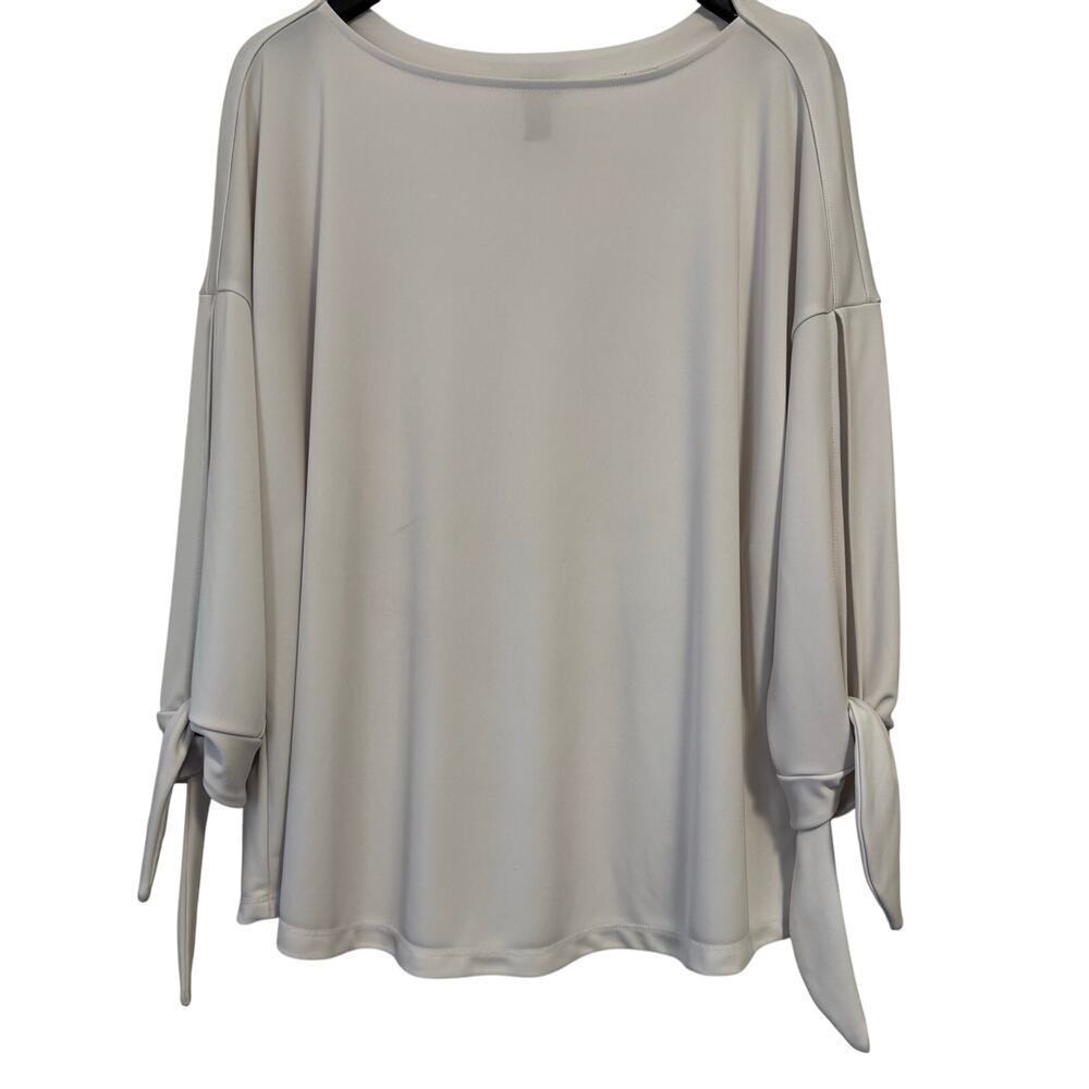 Chicos Easywear 3 light gray 3/4 sleeves with open detailing & tie up cuffs